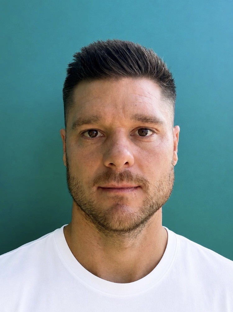 Dominik Hackl
