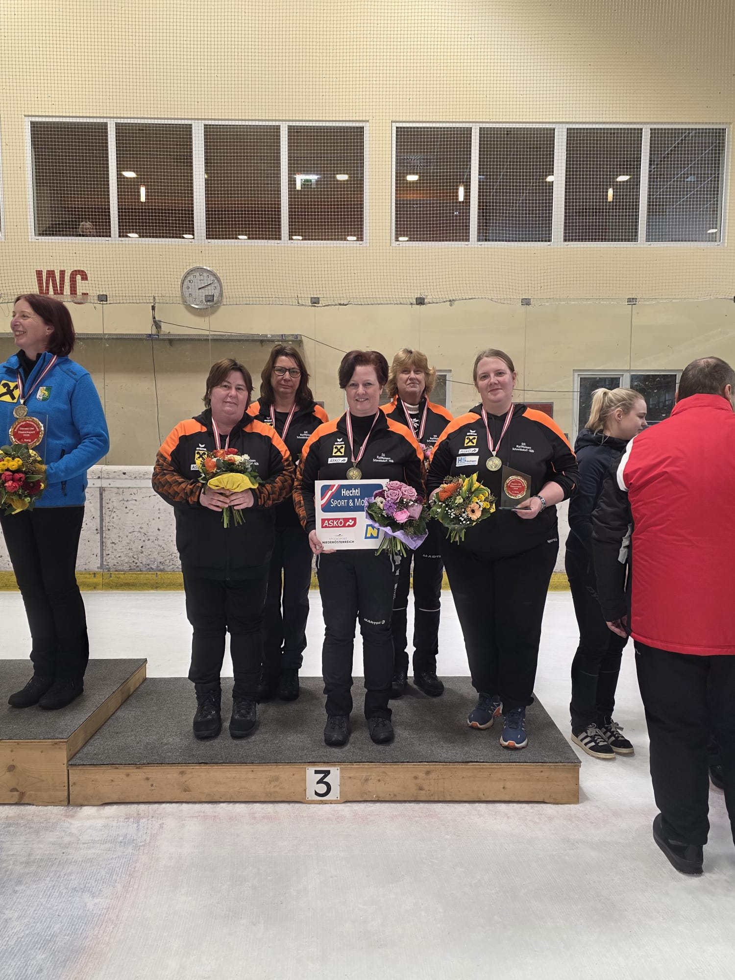 Damen-Wochenende im Eisstocksport: Starke Leistungen der NÖ-Teams