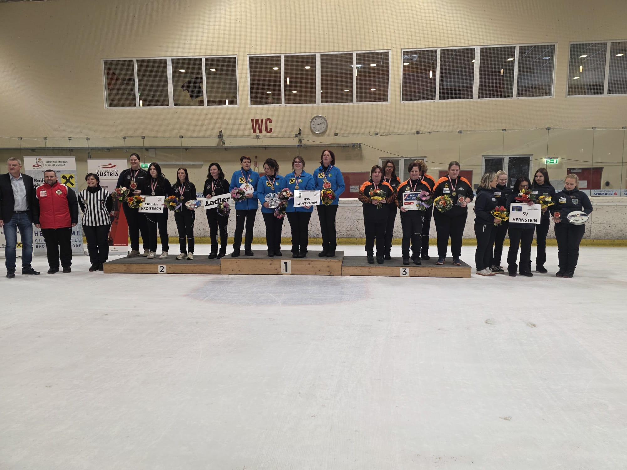 Damen-Wochenende im Eisstocksport: Starke Leistungen der NÖ-Teams